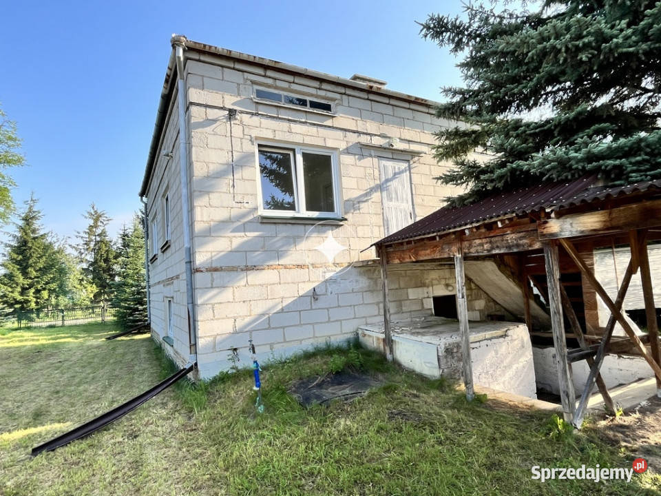 Dom do adaptacji na działce 025 ha Hrubieszów eternit