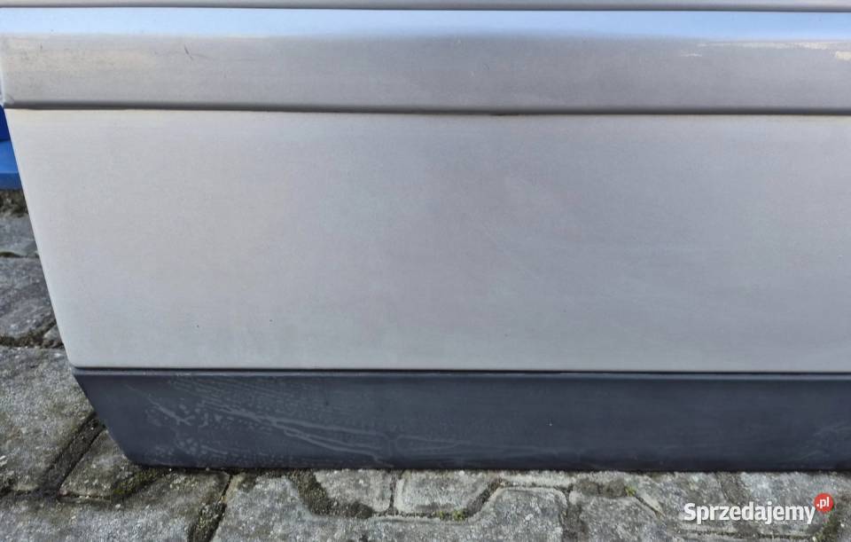 26 DRZWI TYŁ LEWY TYLNE LEWE AUDI A4 B6 KOMBI Działoszyce sprzedam