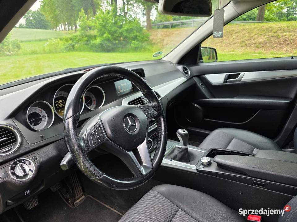 2011 MercedesBenz lift cklasse w204 c200 Wronki sprzedam