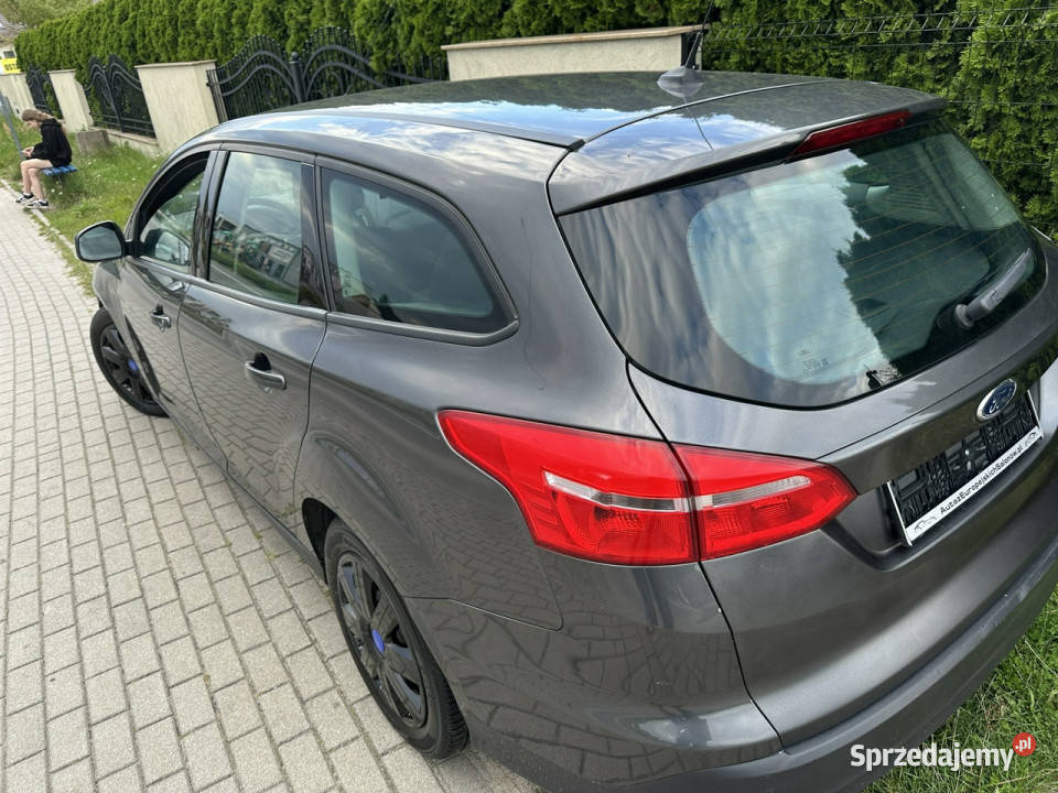 Ford Focus liftingu niezawodny silnik 4/5 pomorskie