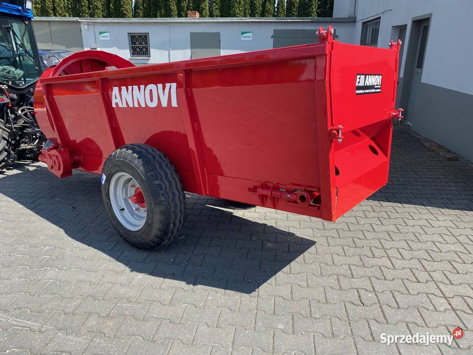 Rozrzutnik obornika trocin podkoronowy ANNOVI