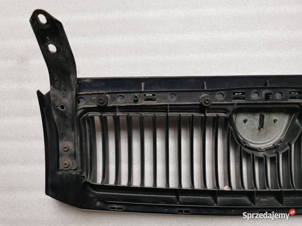 Atrapa Grill Skoda Fabia I 9460 Granatowa osobowe Wyszków