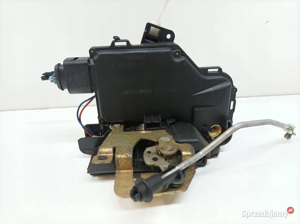 ZAMEK DRZWI LEWY PRZÓD 8Z1837015D Audi A2 I