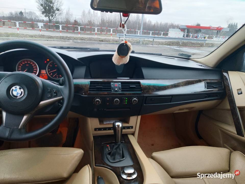 BMW e60 44v8 gaz 2004r bogato wyposażona Seria 5 Siennica Nadolna sprzedam