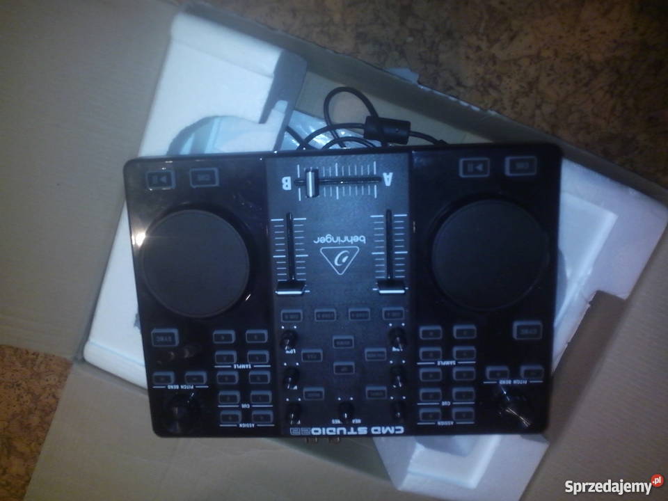 Cyfrowy kontroler Behringer CMD Studio 2A Siemianowice Śląskie