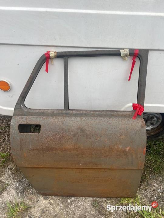 SKODA s100 drzwibłotniki tyłtylne podłużnice Gdynia