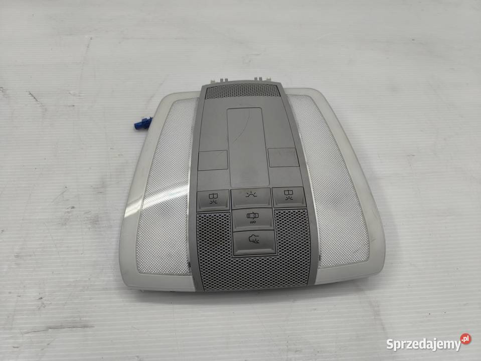 LAMPKA OŚWIETLENIE KABINY MERCEDES W204 LIFT