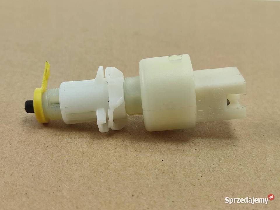 WŁĄCZNIK ŚWIATEŁ STOP LANCIA KAPPA 20 24