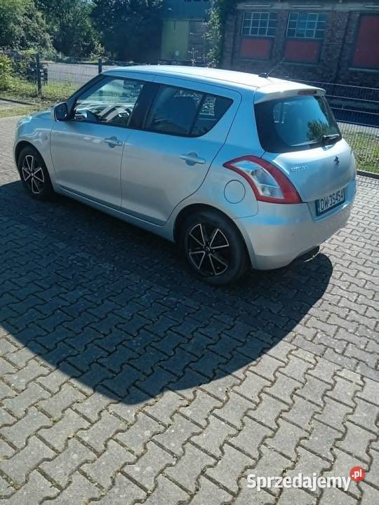 Suzuki Swift Salon Polska Polift