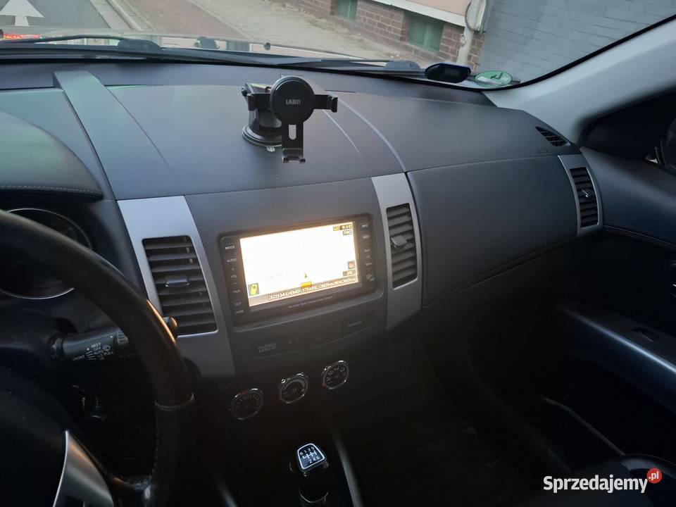 Mitsubishi Outlander polift Sieradz