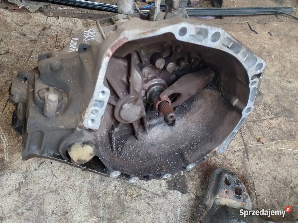TOYOTA YARIS I 10 VVTI skrzynia biegów osobowe Kielce sprzedam
