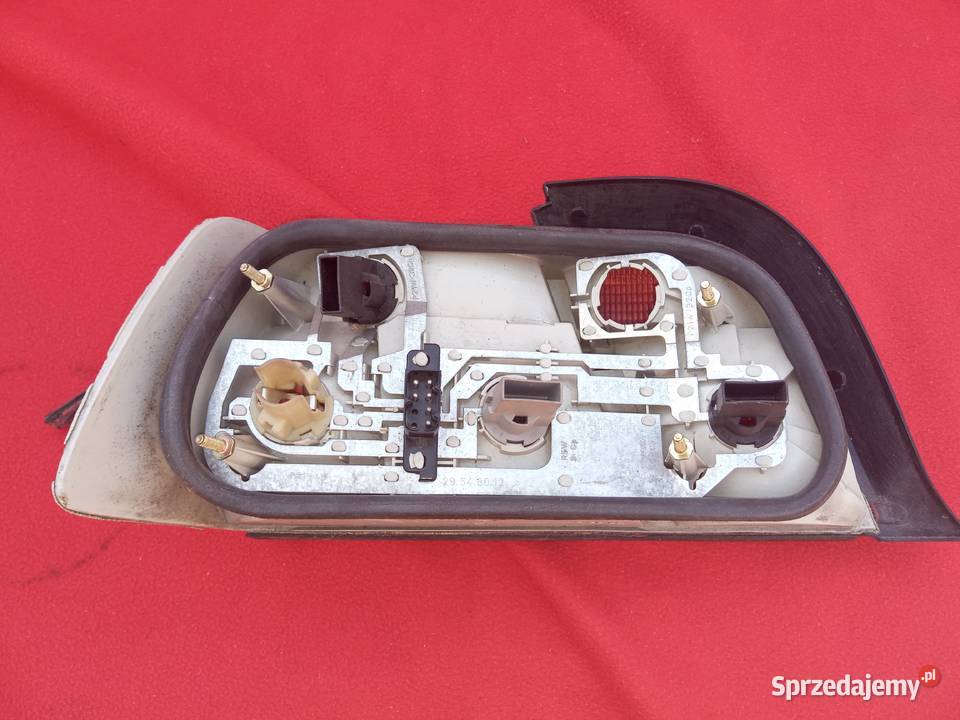 BMW e36 Coupe Cabrio Prawa Tylnia Lampa Reda
