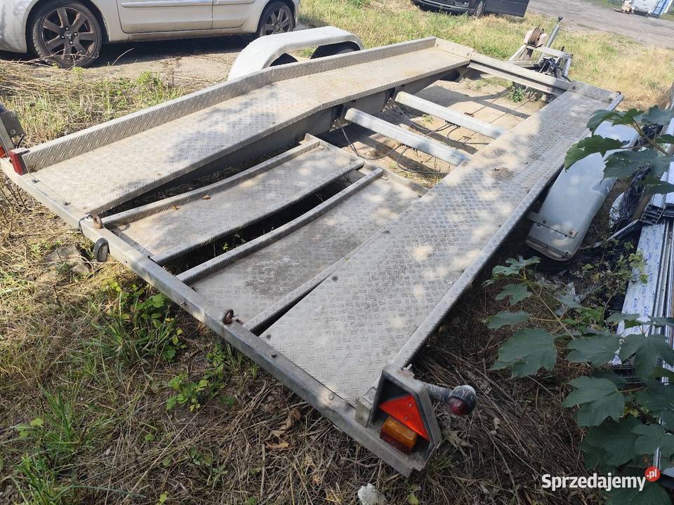 Sprzedam lawetę sprowadzona Gniezno