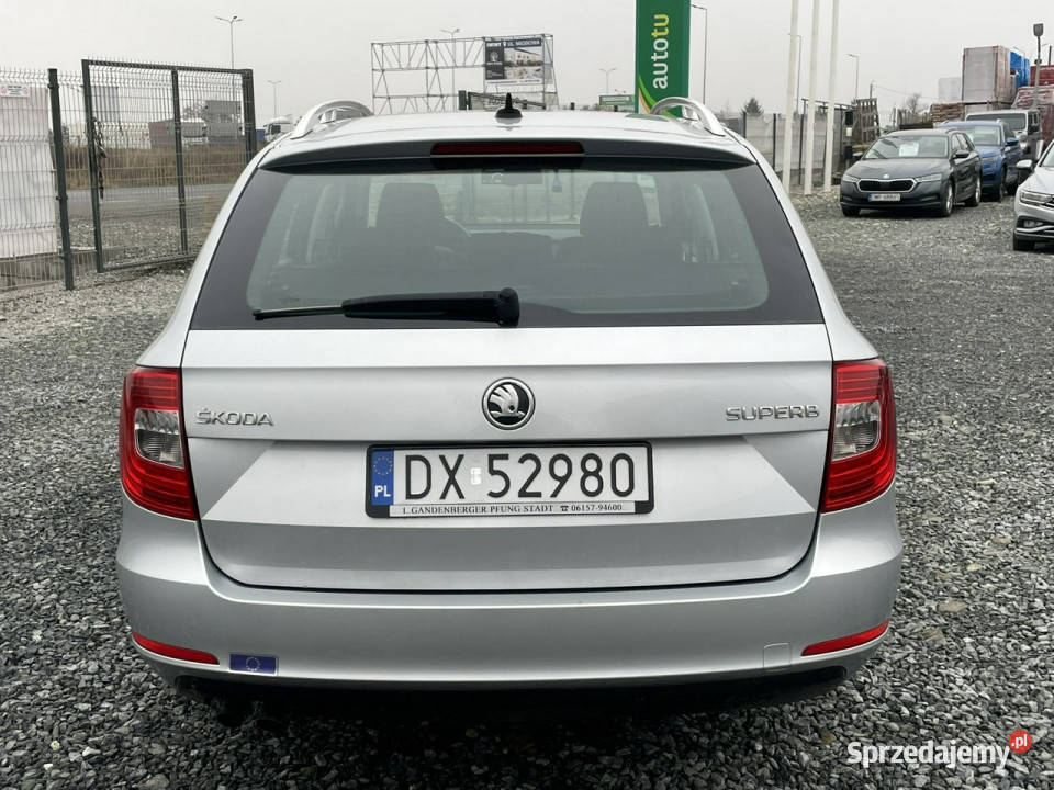 koda Superb 16 TDI 105 2014r panorama navi lift Wojkowice