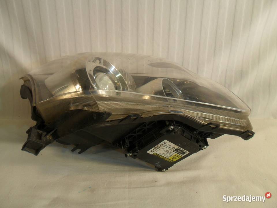 LAMPA PRAWY PRZÓD REFLEKTOR XENON EU TOYOTA wielkopolskie Nowy Tomyśl