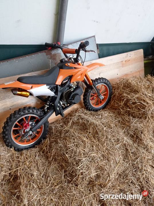 Mały motorek dziecka Lubycza Królewska