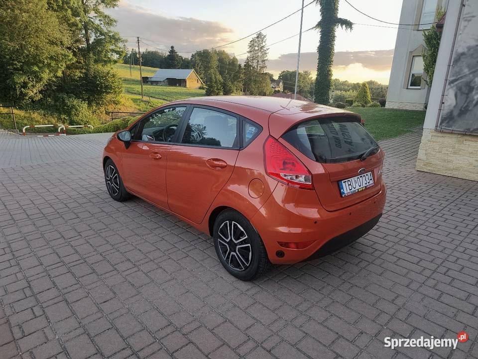 Ford Fiesta MK7 125 z gazem 2011 pomarańczowy Fiesta małopolskie Bistuszowa