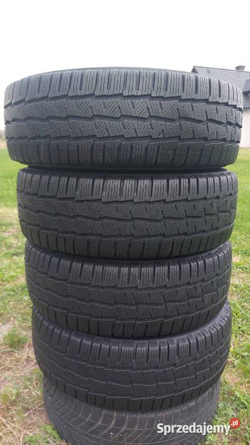 Sprzedam opony zimowe do busa 65 Bodzentyn