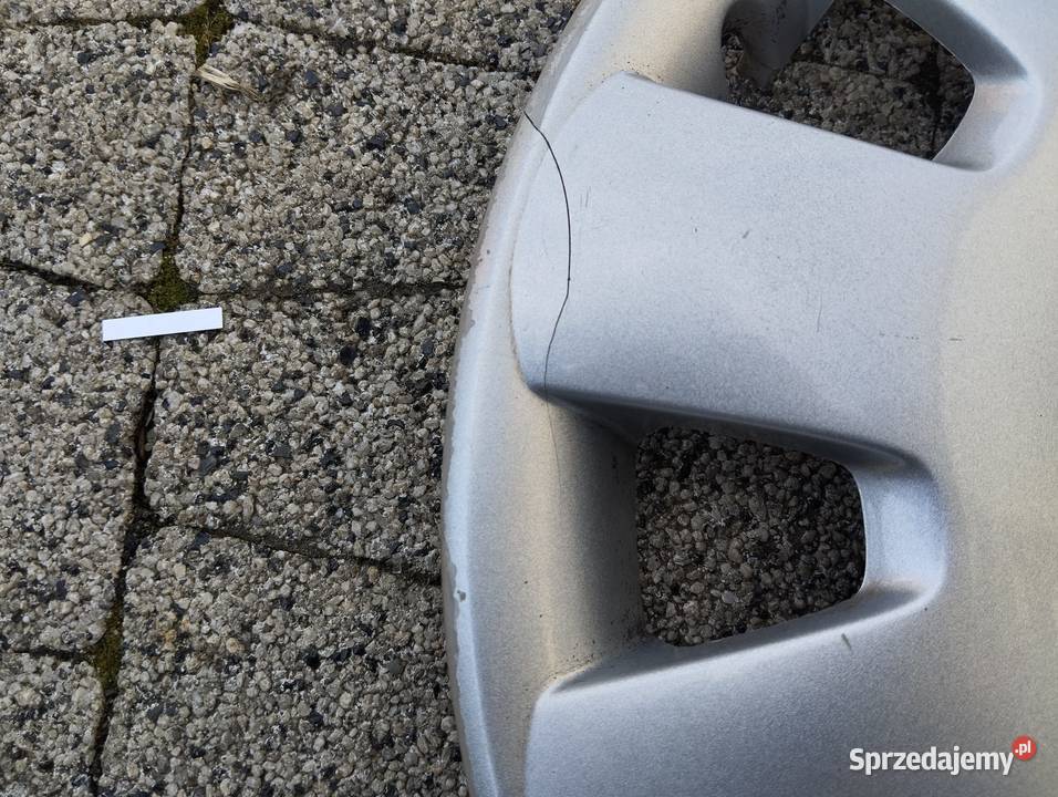 Kołpak Vw 15 1J0601147P Golf pojedyncza sztuka Kamieniec