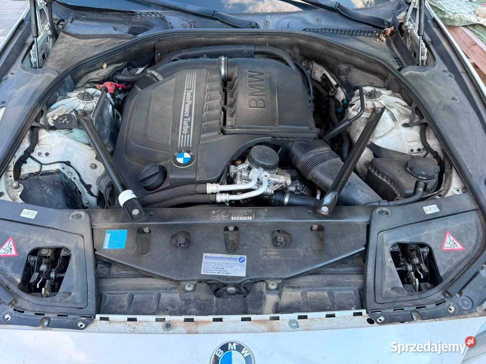 2011 BMW f10 535i radio