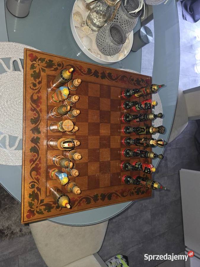 Szachy figury szachowe Dębica