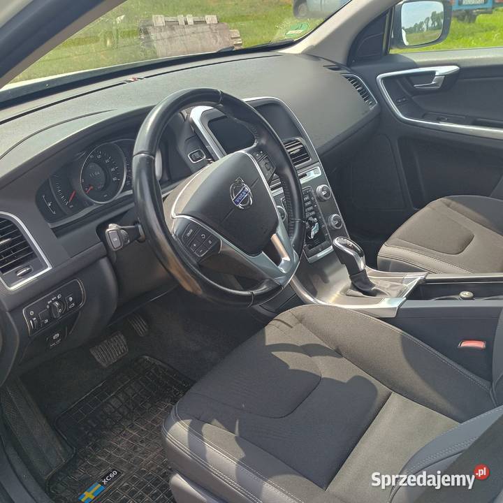 Volvo XC 60 klimatyzacja hak Psary sprzedam