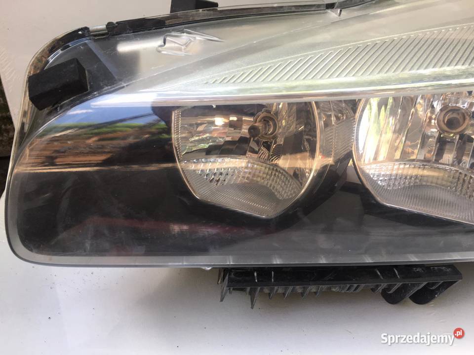 BMW 2 F45 F46 LEWA LAMPA PRZÓD Ostroróg sprzedam