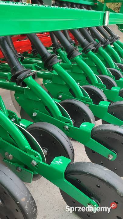 Siewnik talerzowy agromasz nowy Węchadłów