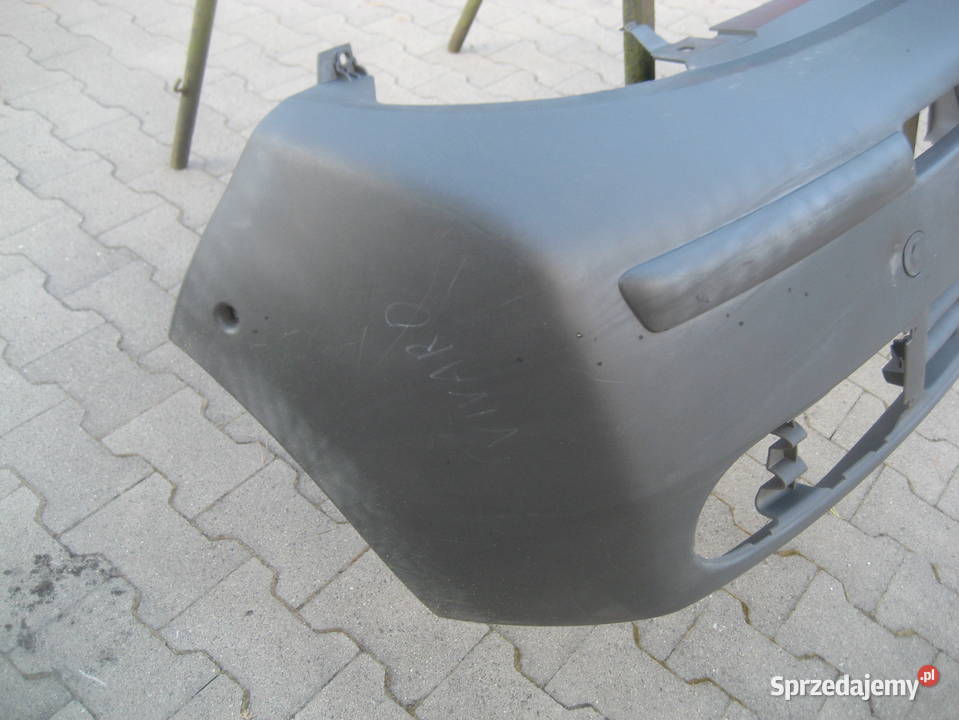 renault trafic vivaro a 0106r zderzak przedni