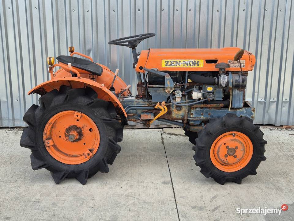 Traktorek traktor KUBOTA B7000D 44 13 Napęd 4x4 Kubota dolnośląskie Małuszyn