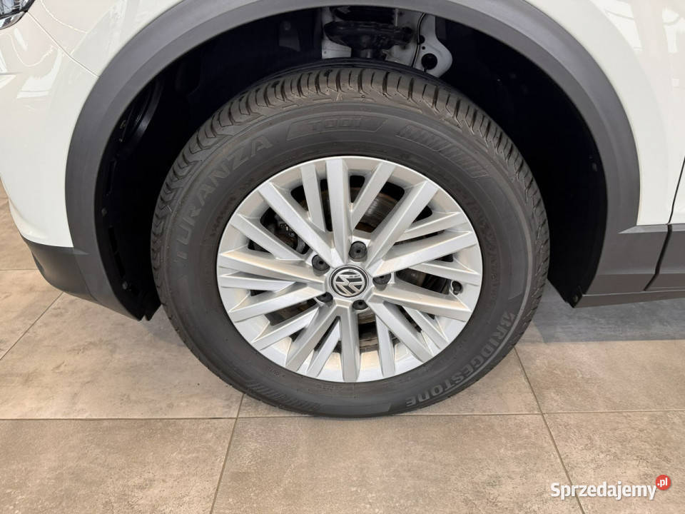 Volkswagen TRoc Trendline 10TSI 115 M6 20182019 sprzedam