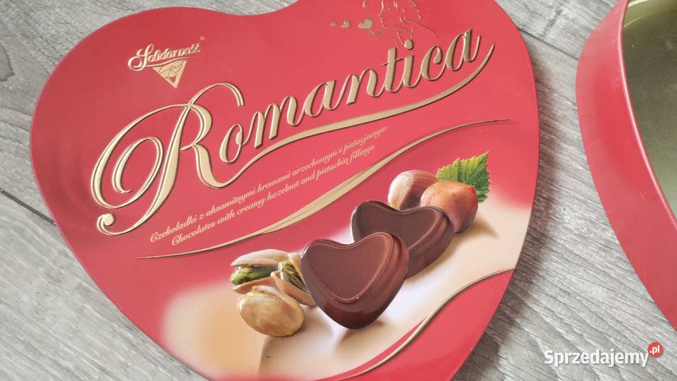 puszka pojemnik metalowy ozdobny