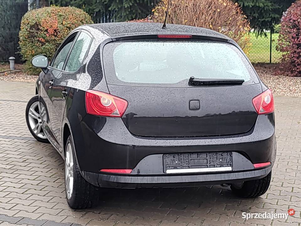 SEAT IBIZA 14 BENZYNA czarny Leszno