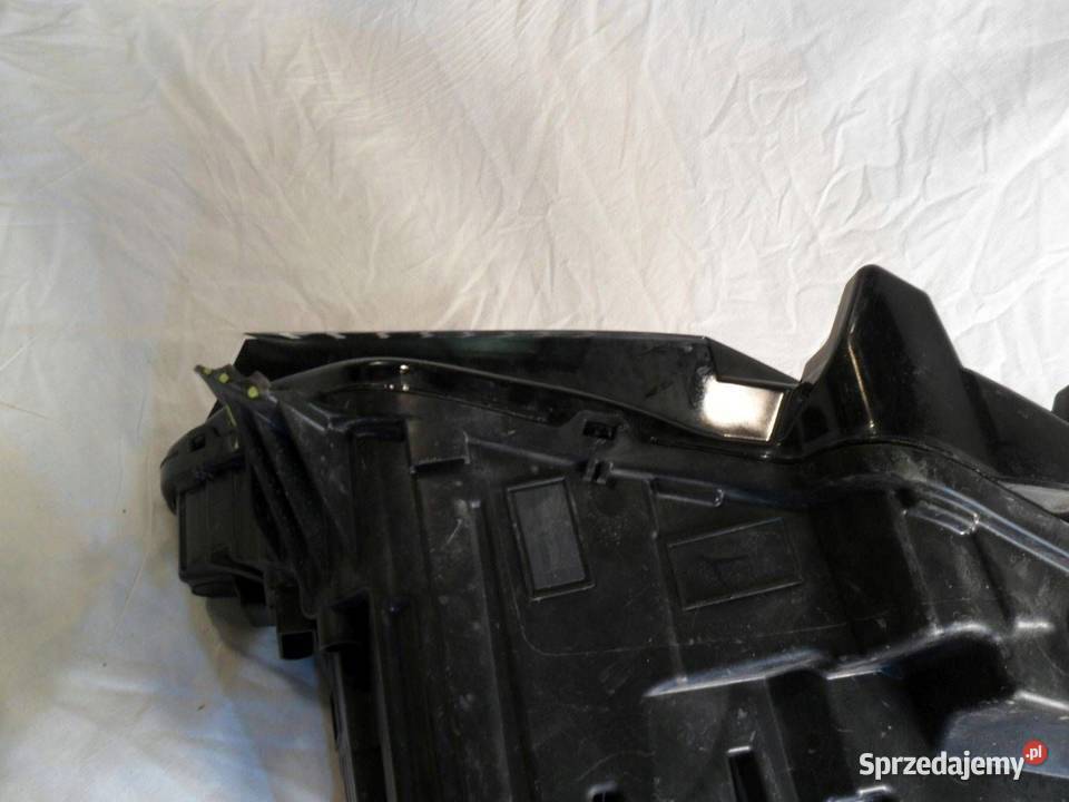 Reflektor Przód strona lewa Citroen C4 III eC4 osobowe wielkopolskie