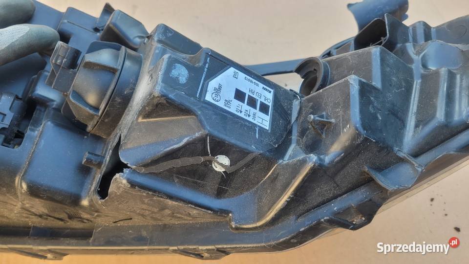 Nissan Qashqai II J11 REFLEKTOR PRAWY LAMPA Ruda Śląska