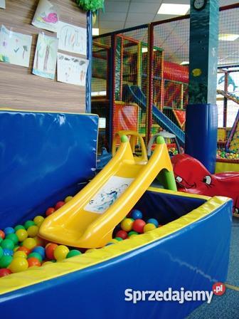 SZALA ZABAW z KAWIARNIĄ Łomianki