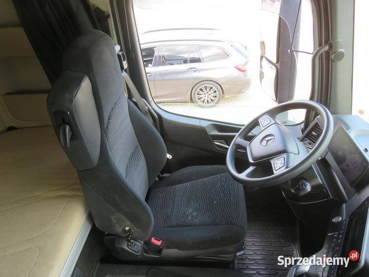 MERCEDESBENZ ACTROS 2022 7698 ccm 299 329397km Warszawa