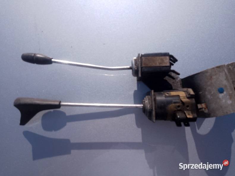 Przełączniki zabytkowe auto Skoda Milejewo