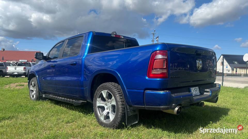 RAM 1500 57LARAMIE HEMI V8 4x4 2018r kujawsko-pomorskie Ślesin