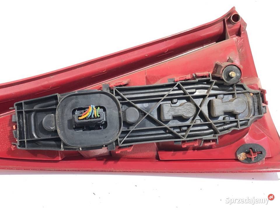 LAMPA PRAWY TYŁ CITROEN C3 I Hatchback ŚWIATŁO