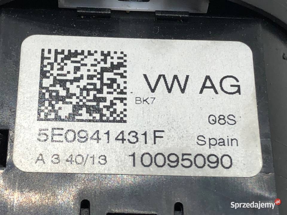 WŁĄCZNIK ŚWIATEŁ SKODA OCTAVIA III 5E0941431F