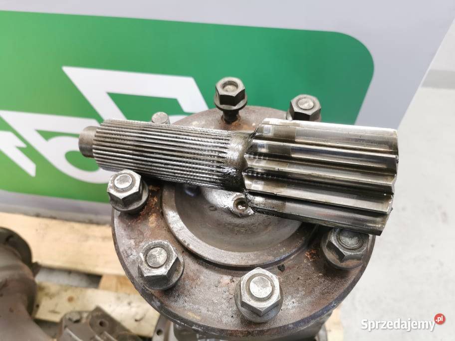 Zwolnica Massey Ferguson 3080 Tylna prawa Wilkowo sprzedam