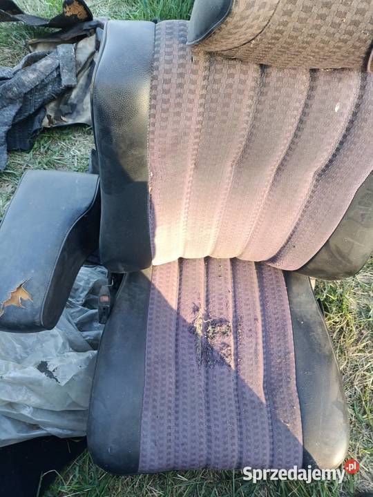 W123 coupe tapicerkasiedzenia boczki Bochnia