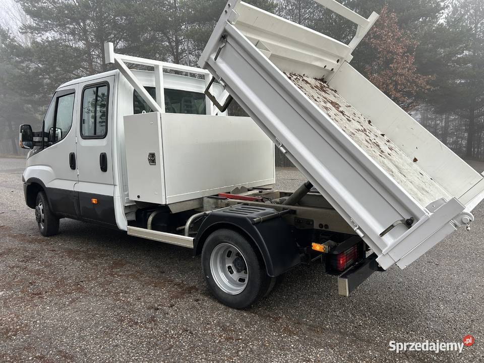 Iveco Daily brygadówka 7 osobowy Motoryzacja Katowice