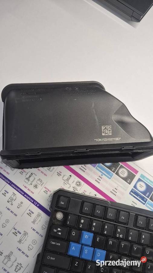 Wlot powietrza VW AUDI SKODA SEAT 5Q0129618N Bytom