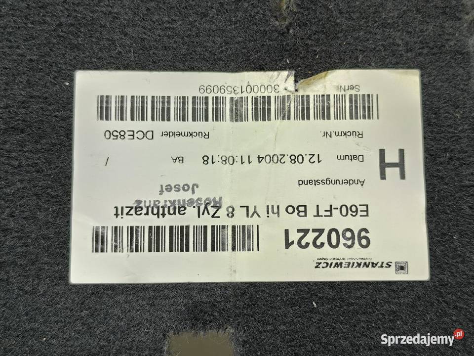 DYWAN WYKŁADZINA PODŁOGA TYŁ BMW E61 sprzedam