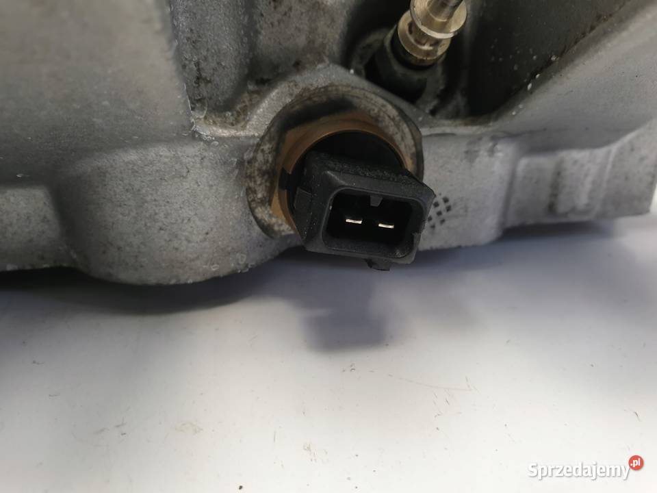 BMW E90 E91 20 D GŁOWICA CYLINDRÓW 778752105 Janów sprzedam