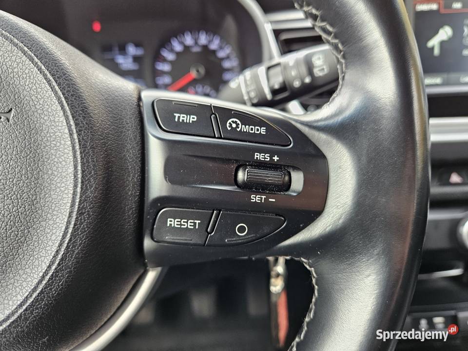 Kia Rio 125 84 2019r Navi Kamera Cofania światła przeciwmgielne Garwolin sprzedam