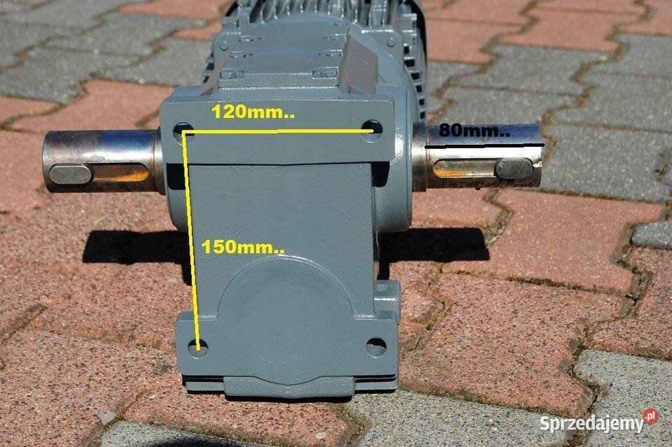 Motoreduktor kątowy 22kw 21obrmin KEB Kargowa