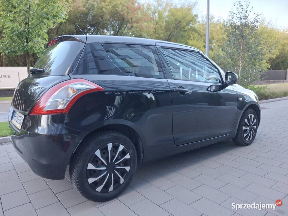 Suzuki Swift 12Club salon Polska pierwszy Kraków